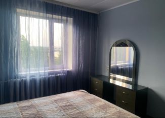 Сдам в аренду трехкомнатную квартиру, 70.6 м2, Республика Башкортостан, улица Адмирала Макарова, 26/3