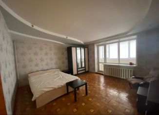 Сдача в аренду трехкомнатной квартиры, 110 м2, Воронеж, улица Ломоносова, 114/10, Центральный район