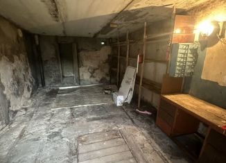 Продаю гараж, 30 м2, Чехов, Бадеевская улица, 3