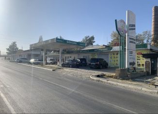 Продам торговую площадь, 590 м2, Буйнакск, микрорайон Дружба, 30