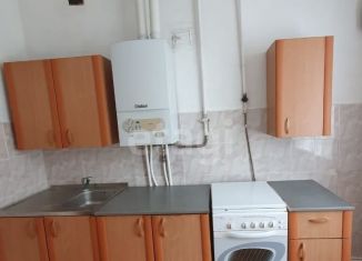 Продажа трехкомнатной квартиры, 77 м2, Крымск, Революционная улица, 103