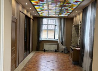 Продажа дома, 240 м2, поселок городского типа Рыбная Слобода, улица Ахмадиева