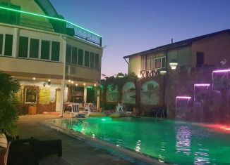 Аренда комнаты, 35 м2, село Витино, Крымская улица, 3