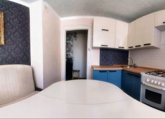 Продажа 3-ком. квартиры, 66 м2, Благовещенск, улица Демьяна Бедного, 66