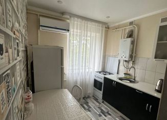 Сдам в аренду 1-комнатную квартиру, 31.8 м2, Тихорецк, Октябрьская улица, 100