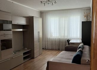 Сдаю в аренду 2-ком. квартиру, 48 м2, Борисоглебск, Северный микрорайон, 44