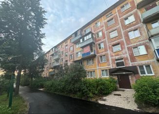 Продам двухкомнатную квартиру, 43 м2, Павловский Посад, улица Чапаева, 7