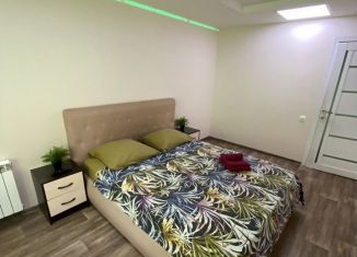 Сдам 2-ком. квартиру, 56 м2, Магнитогорск, улица Труда, 9/2