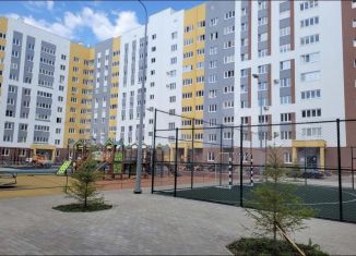 Трехкомнатная квартира на продажу, 70 м2, Уфа, улица Генерала Ишбулатова, 8/3, ЖК Белые росы