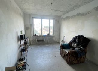 Сдается в аренду комната, 15 м2, Серпухов, улица Луначарского, 37