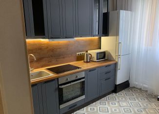 Продается 3-комнатная квартира, 74.8 м2, Краснодар, улица Александра Покрышкина, 4/4, микрорайон Энка (имени Маршала Жукова)