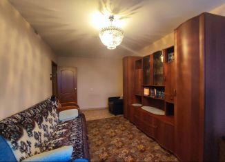 Сдача в аренду трехкомнатной квартиры, 62.3 м2, деревня Яковлево, Школьная улица, 3