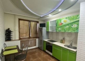 3-ком. квартира в аренду, 63 м2, Старый Оскол, микрорайон Юбилейный, 4