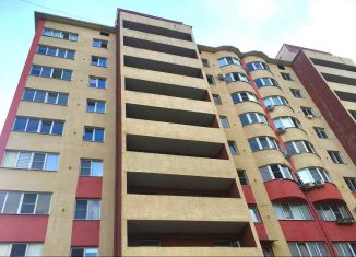 Продается двухкомнатная квартира, 55 м2, Сочи, улица Яна Фабрициуса, 12/18, микрорайон Яна Фабрициуса