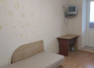 Сдается 2-ком. квартира, 42 м2, Волгоград, улица Базарова, 2