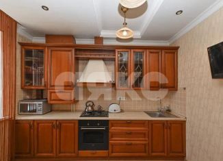 Продается 4-ком. квартира, 124.7 м2, Ростов-на-Дону, Каракумская улица, 29/30