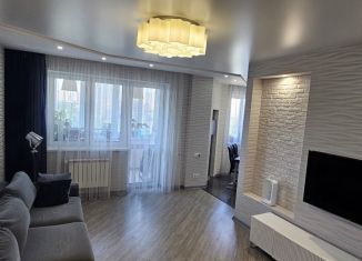 Продается 3-ком. квартира, 95.5 м2, Екатеринбург, улица Юлиуса Фучика, 9, Чкаловский район