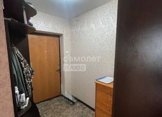 Продам 2-комнатную квартиру, 42 м2, Ишим, улица Калинина, 135