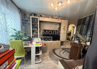 Двухкомнатная квартира на продажу, 42.3 м2, Серов, улица Ленина, 144