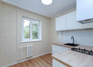 Продаю 2-ком. квартиру, 44 м2, Краснодар, улица Суворова, 151, улица Суворова