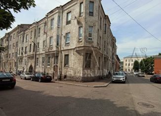 Продается трехкомнатная квартира, 85.6 м2, Выборг, улица Некрасова, 3