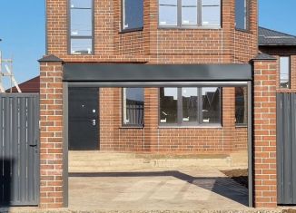 Продается дом, 145 м2, посёлок Российский, улица имени В.М. Комарова