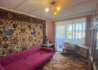 Продажа 3-ком. квартиры, 50 м2, Кинешма, улица Воеводы Боборыкина, 29Б