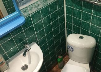 Сдача в аренду 2-ком. квартиры, 42 м2, Ростовская область, улица имени Генерала А.И. Лебедя, 1/39