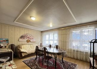 Продажа трехкомнатной квартиры, 70 м2, Нальчик, улица Коллонтай, 10, район Александровка