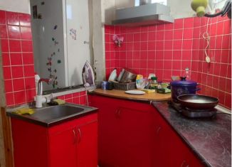 Двухкомнатная квартира на продажу, 68 м2, Евпатория, улица Шмидта, 28