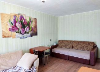 Сдается в аренду 2-комнатная квартира, 51 м2, Магнитогорск, проспект Ленина, 158/1