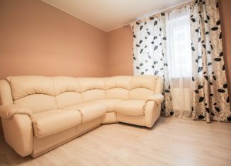 Сдается двухкомнатная квартира, 56 м2, Московская область, Комсомольская улица, 15А