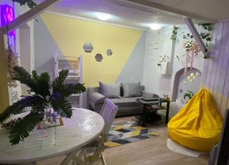 Продаю 2-ком. квартиру, 65 м2, Краснодар, Красноармейская улица, 86, Красноармейская улица