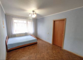 Продаю 2-ком. квартиру, 43 м2, Республика Башкортостан, улица Рабкоров, 22