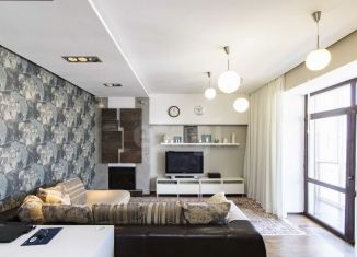 Продается 3-комнатная квартира, 139.5 м2, Тюмень, Водопроводная улица, 6