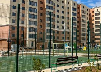 Продаю 1-комнатную квартиру, 37 м2, Евпатория, улица Чапаева, 28