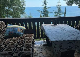 Сдается дом, 35 м2, посёлок городского типа Партенит, Весенний переулок, 3