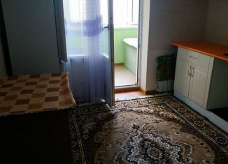 Сдается двухкомнатная квартира, 59 м2, Тихорецк, улица Калинина, 7
