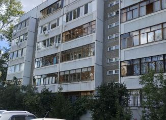 Трехкомнатная квартира в аренду, 70 м2, Ульяновск, улица Минина, 11к2