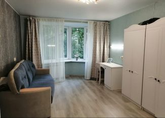 Сдам в аренду 1-комнатную квартиру, 31.3 м2, Петергоф, бульвар Разведчика, 12к1