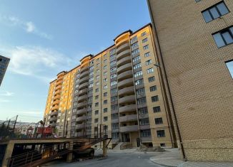 Продажа двухкомнатной квартиры, 85 м2, Карачаево-Черкесия, улица Космонавтов, 43Г