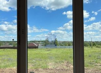 Продается дом, 100 м2, деревня Юраково, Светлая улица