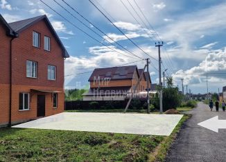 Продаю таунхаус, 175.1 м2, деревня Ульянки