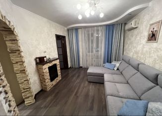 Сдается однокомнатная квартира, 35 м2, Аксай, Садовая улица, 16