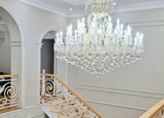 Сдается в аренду дом, 800 м2, Грозный, улица Нурсултана Абишевича Назарбаева