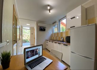 Сдаю в аренду дом, 35 м2, Феодосия, Зерновский переулок, 7