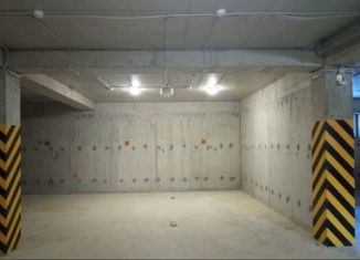 Сдается в аренду машиноместо, 25 м2, Керчь, улица Свердлова, 23А