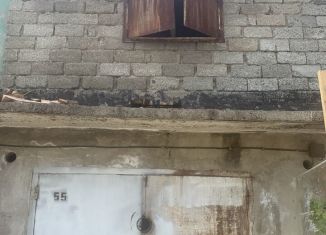 Продаю гараж, 26 м2, поселок городского типа Новомихайловский