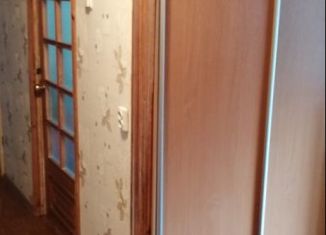 Сдам трехкомнатную квартиру, 60 м2, посёлок Гжельского кирпичного завода