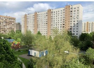 Сдается в аренду 1-комнатная квартира, 42 м2, Москва, улица Скульптора Мухиной, 8, район Ново-Переделкино